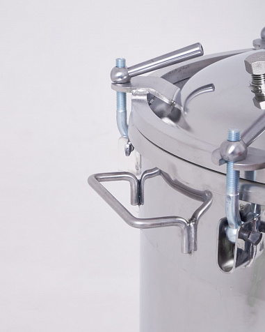 Автоматический автоклав-стерилизатор "Фермер Премиум" 125 л с ЭБУ, вертикальный, с кассетами